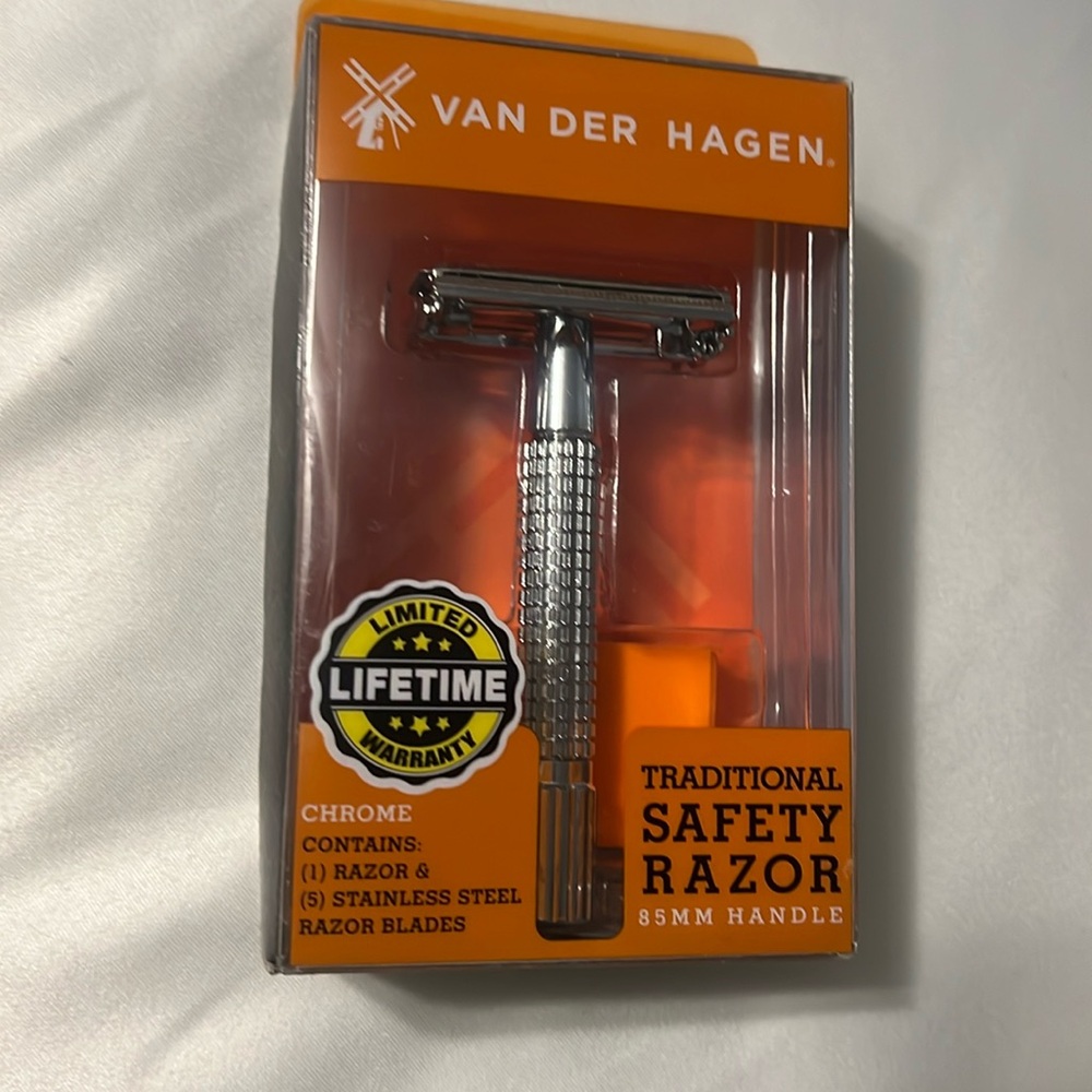 Traditional safety razor